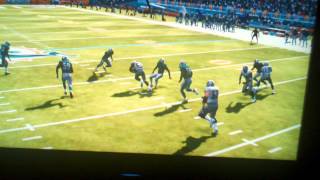 preview picture of video 'Nfl madden 13 best  hitstick eva'