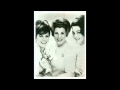 The Andrews Sisters - I'll Be With You in Apple Blossom Time (1961)