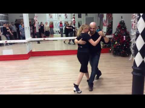 Olga Danilova y Alex Roshectaev EdissaDNItango