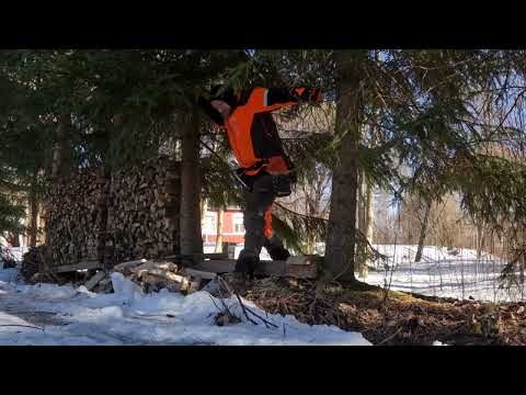 Pari rankaa halki poikki ja pinoon