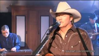 Alan Jackson – Every Now and Then (Live)