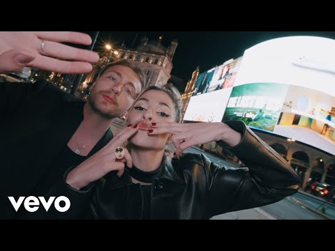 Vernis Rouge feat. Allan Védé - C’est quand même fou