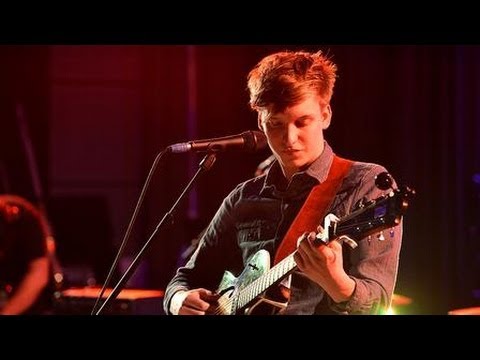George Ezra - Cassy O' (live at Future Festival)