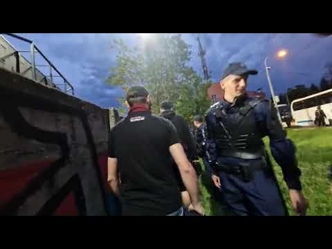 MUP RS i navijači Sarajeva: Da ti udarim šamarčinu!