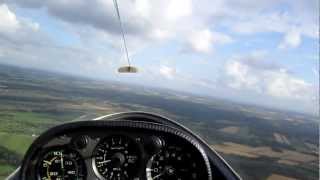 preview picture of video 'Twin II Acro glider over Højslev'