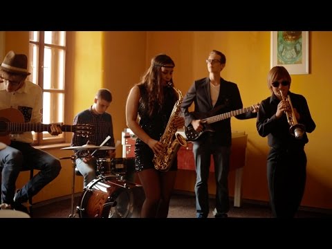 Saxuality - Saxuality - Stripteezer ft. Milan Stehlík (Official video)