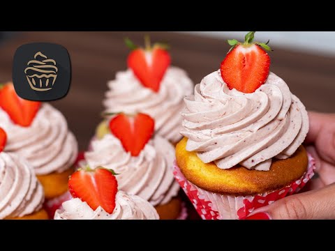 Süß, fruchtig, cremig – Diese Erdbeer-Muffins willst du immer wieder backen!