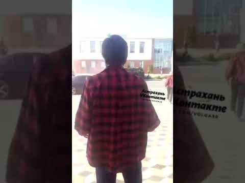 Астрахань. Перевернулась маршрутка