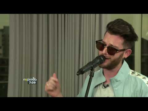 Kyle Deutsch Performs “Now That We're Talking”