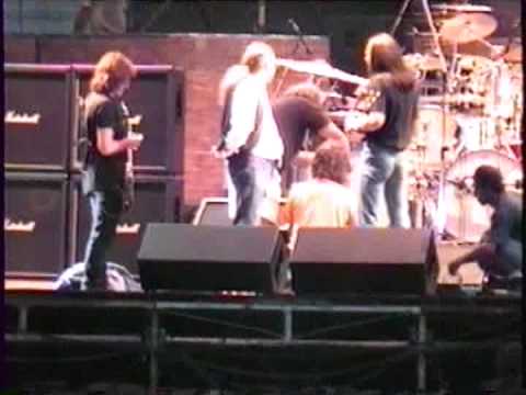 Thumbnail for BLACK SABBATH SOUNDCHECK BRAZIL 94 by Black Sabbath