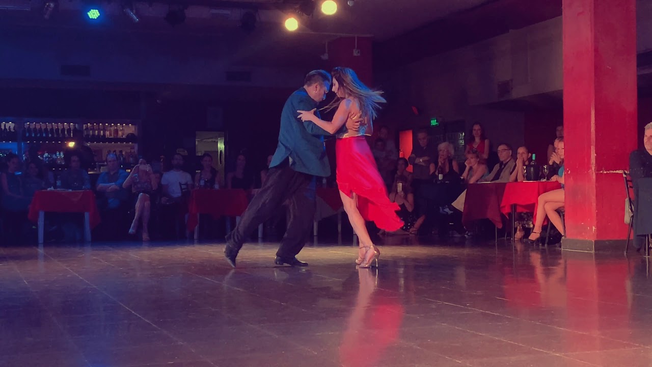 Video thumbnail for Moira Castellano y Chicho Frúmboli - Quinteto Beltango-Milonga Para Una Armonica