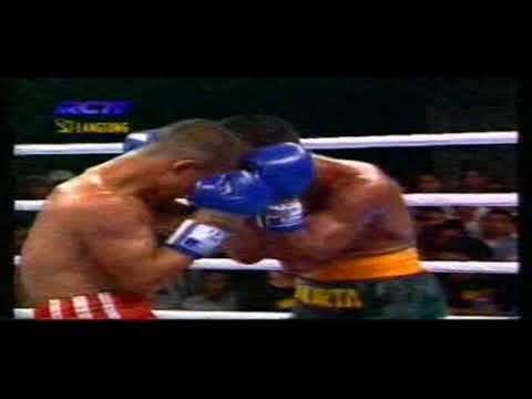Gelar tinju nasional Juan vs Simon Tahun  2004