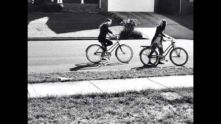 Másolat a következőről: Lily & Madeleine - These great things (Keri remix)