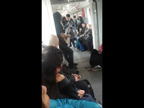 Loco del metro - Rafael Budu