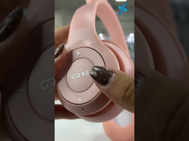 Vídeo relacionado con Sendowtek Auriculares Inalámbricos para Niños, Diadema Auditiva con Micrófono y LED Luz Compatible con Móviles Tablets PCs, Cascos Bluetooth Oreja de Gato para Niñas Chica y Adultos Viaje (Morado)