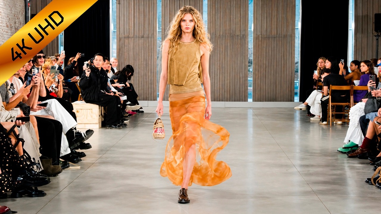 Moschino | Spring Summer 2026 | Milan Fashion Week