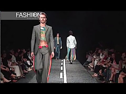 MOSCHINO Spring Summer 2002 Menswear Milan - Fashion Channel