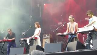 La Femme "Elle ne t'aime pas" live @ Rock en Seine Paris 2016