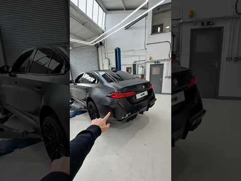 Akrapovic hat den G90 M5 in ein MONSTER verwandelt 🫢