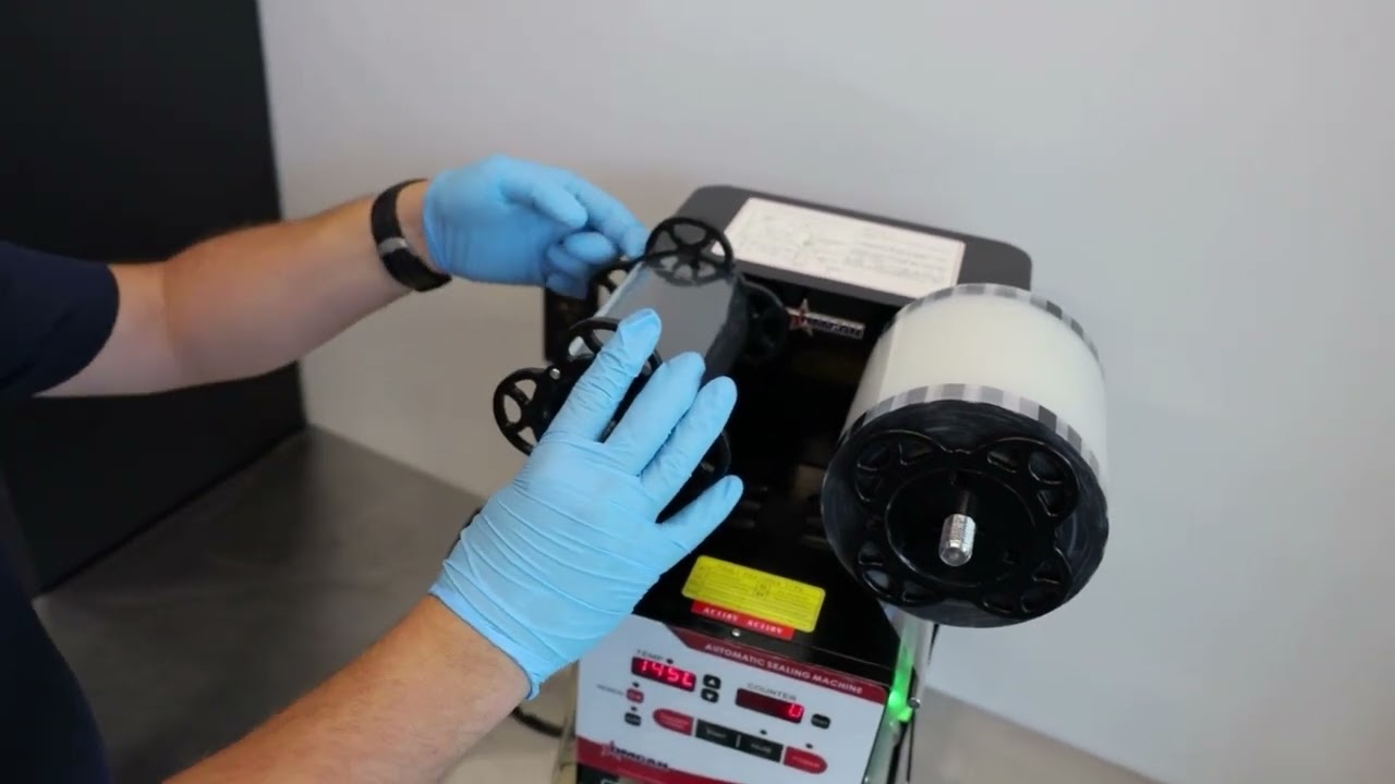 Video thumbnail for Automatic Bubble Tea / Drink Sealing Machine