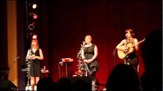 Good Lovelies - Hallelujah - London Ontario - Dec. 9 2010