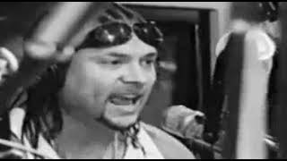 Chino XL &amp; Kool G Rap - Let &#39;Em Live (2000)