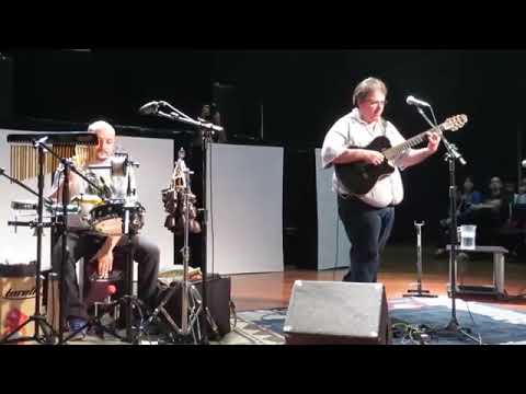 "Meu País" - João Alexandre e Márcio Teixeira.