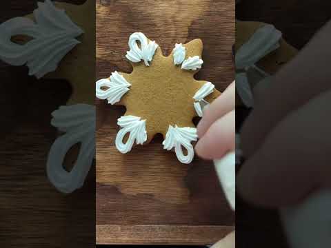 198 g Softened unsalted butter 142 g Brown sugar 227 g Molasses 2 tsp