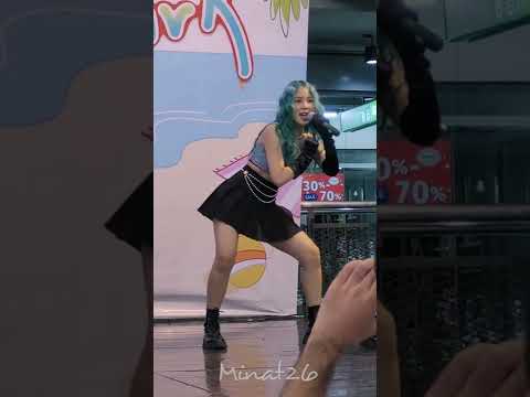 220410 Fancam Baby Boy ก็เธอน่ะน่ารัก - PRETZELLE Inc (อิ๊น) focus @.SUMMER PARK MARKET, Thanya Park