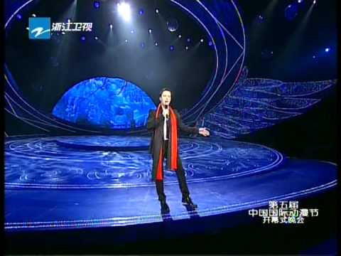 Thể hiện bởi Витас