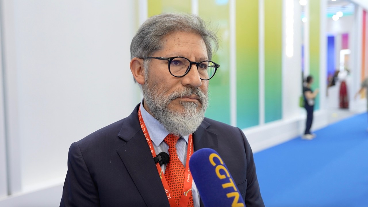 Cónsul general de Perú resalta que la cooperación con China en todos los ámbitos es fundamental