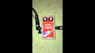 Video thumbnail for Devi Ever Soda Meiser - Bass Demo by LongFallBoots