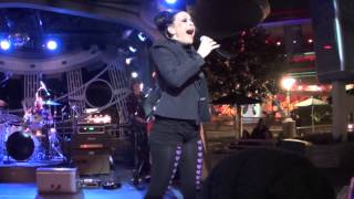 Tomasina-Bring Me to Life/Girl On Fire/Sweet Child O' Mine (11/08/13)