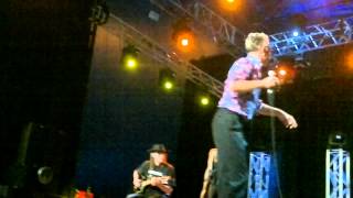 Byron Bay Bluesfest 2012 - Alabama 3 - Speed of the Sound of Loneliness.mp4