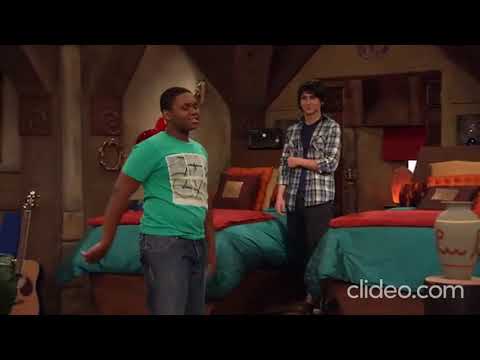 Pair of Kings S01E17 The King and Eyes Part 2