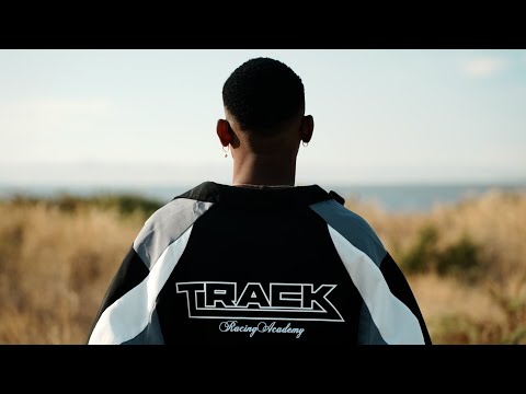 Camy Breezy - BAD BOY ( Official  Vídeo UHD 4K )