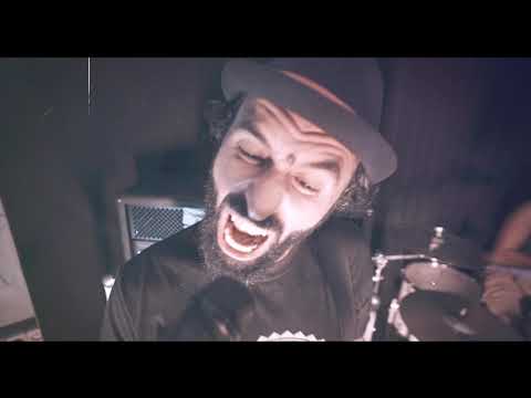 ZWM - PUTAIN CON [Official Music Video]