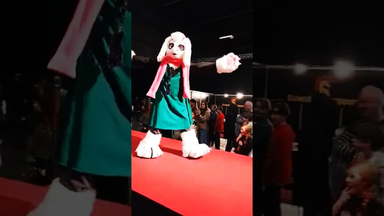 Ralsei on a catwalk #factsconvention  #furry #cosplay #deltarune #ralsei