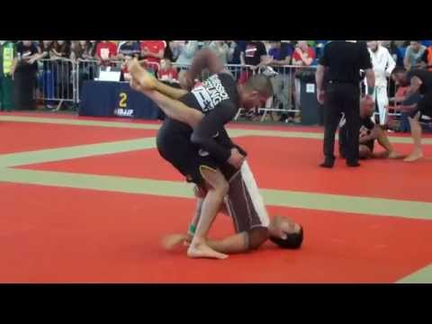 Rogerio De Lima vs Yousuf Nabi - FINAL - IBJJF London Open No-Gi 2014 - Brown Master 1 - Middle