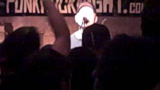 the queers melody inn granola head