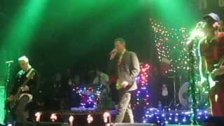 The Vandals - A Gun For Christmas (live at House of Blues Anaheim)