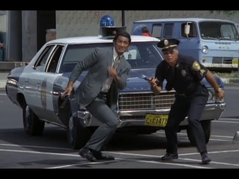 Hawaii Five O (classic): The Listener Gets Caught