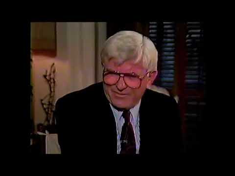 Katharine Hepburn talks about her home with Phil Donahue (1991)