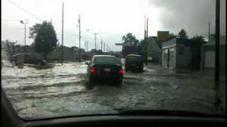 preview picture of video 'Man Gets Car Stuck in River'