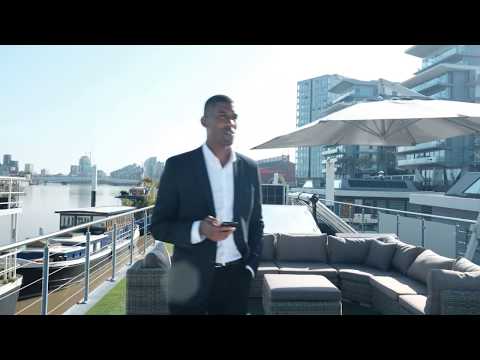 What does a £1.8M Houseboat look like ?