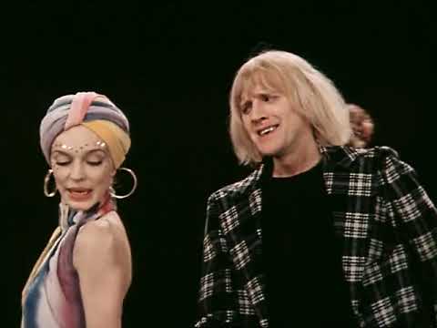 "31 июня" (1978) - 15. Он пришёл, этот добрый день - Татьяна Анциферова и Яак Йоала.