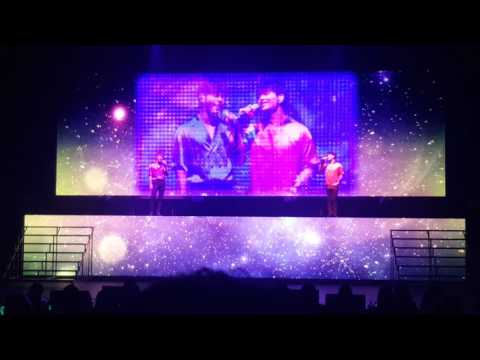 170319 SHINee World V Concert in Toronto - Please Don't Go [Onew & Jonghyun]