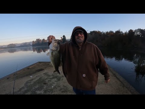 WINTER bass fishing at PINTO LAKE in Watsonville CA 