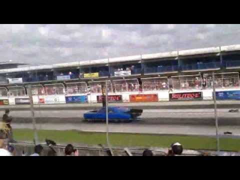 Opala V8 - ProCharger - 7.909@285KM/H - AIC 2013