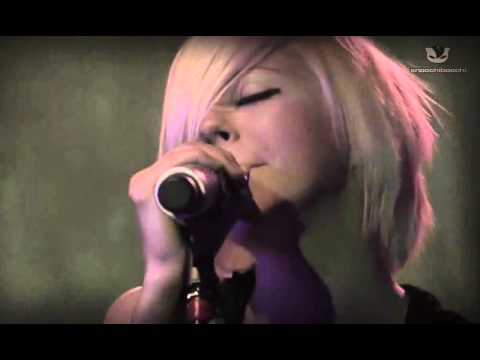 KOOQLA   «Leave me now» Live @ 16Tons Moscow